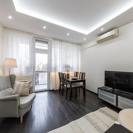 Spacious 3-Room Apartment With Free Parking Budapest Eksteriør billede