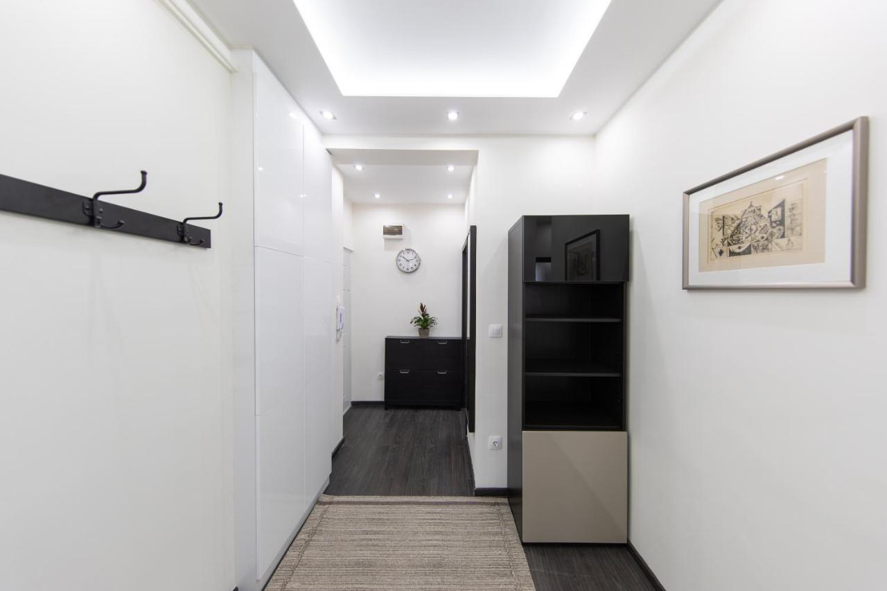 Spacious 3-Room Apartment With Free Parking Budapest Eksteriør billede