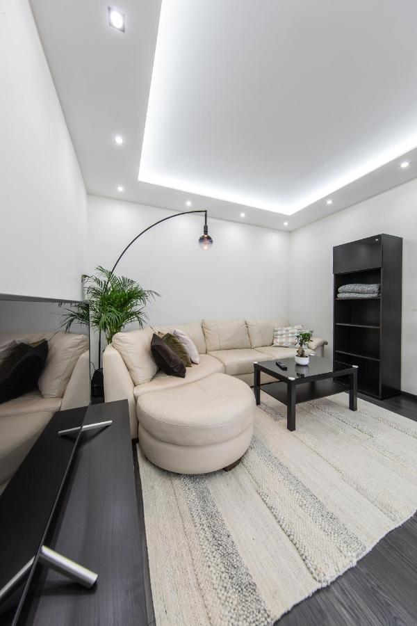 Spacious 3-Room Apartment With Free Parking Budapest Eksteriør billede